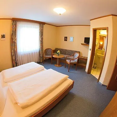 Guest house Landgasthof Gruene Linde Hof (Bavaria)